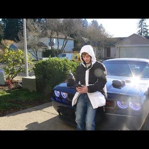 Meet your Posher, Skyler